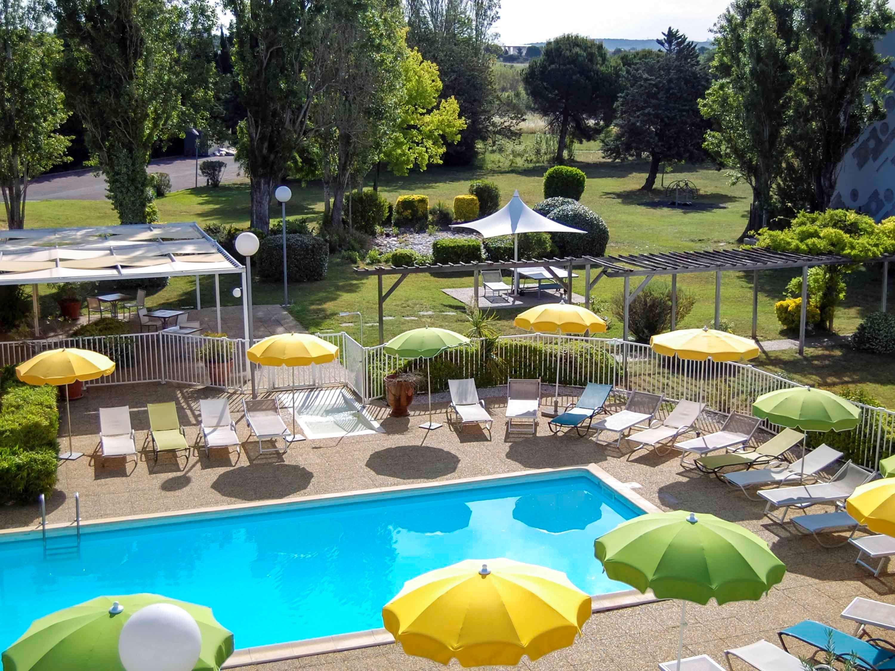 Ibis Styles Marseille Aeroport Hotel 3*