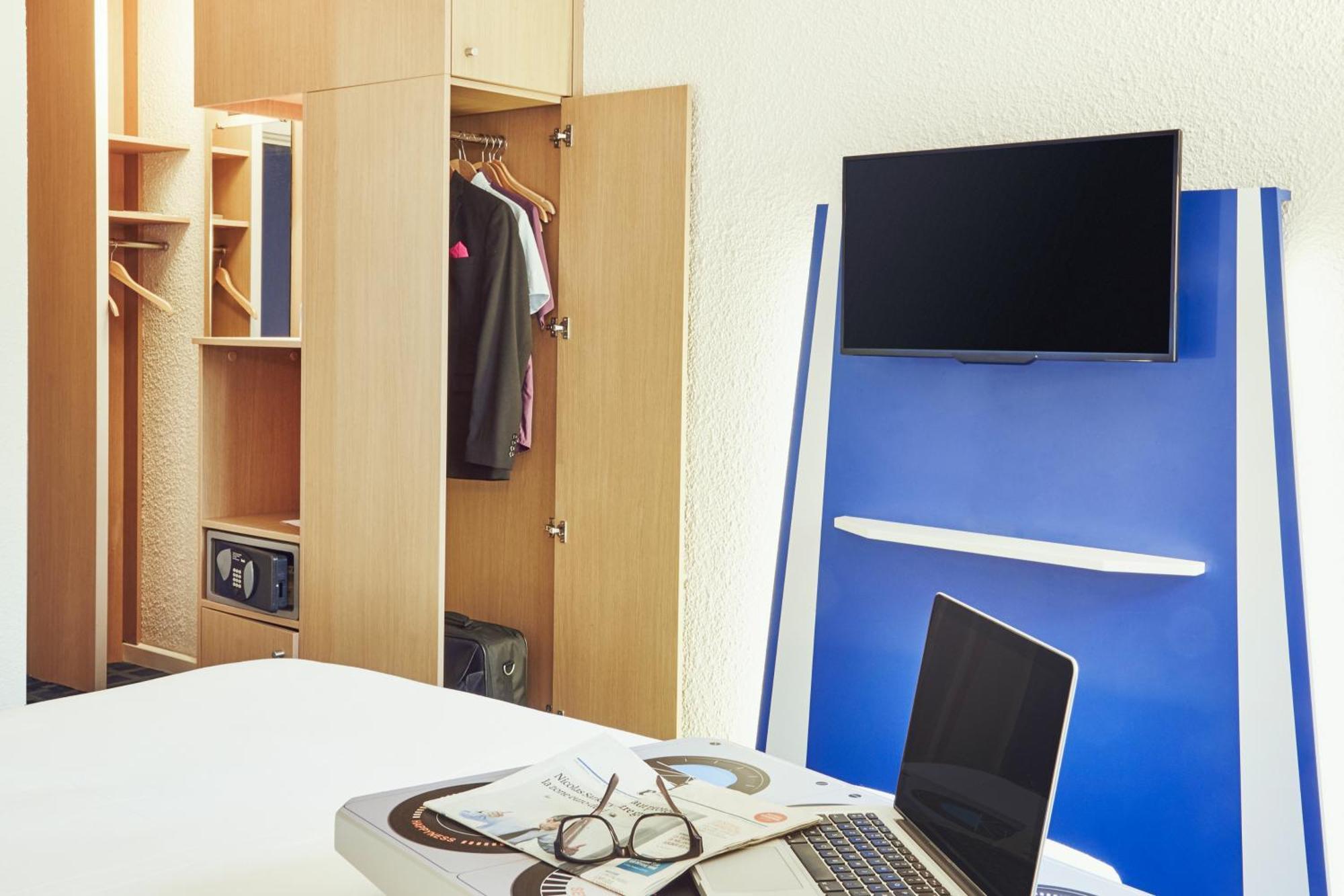 Hotel Ibis Styles Marseille Aeroport Vitrolles (Bouches-du-Rhone)