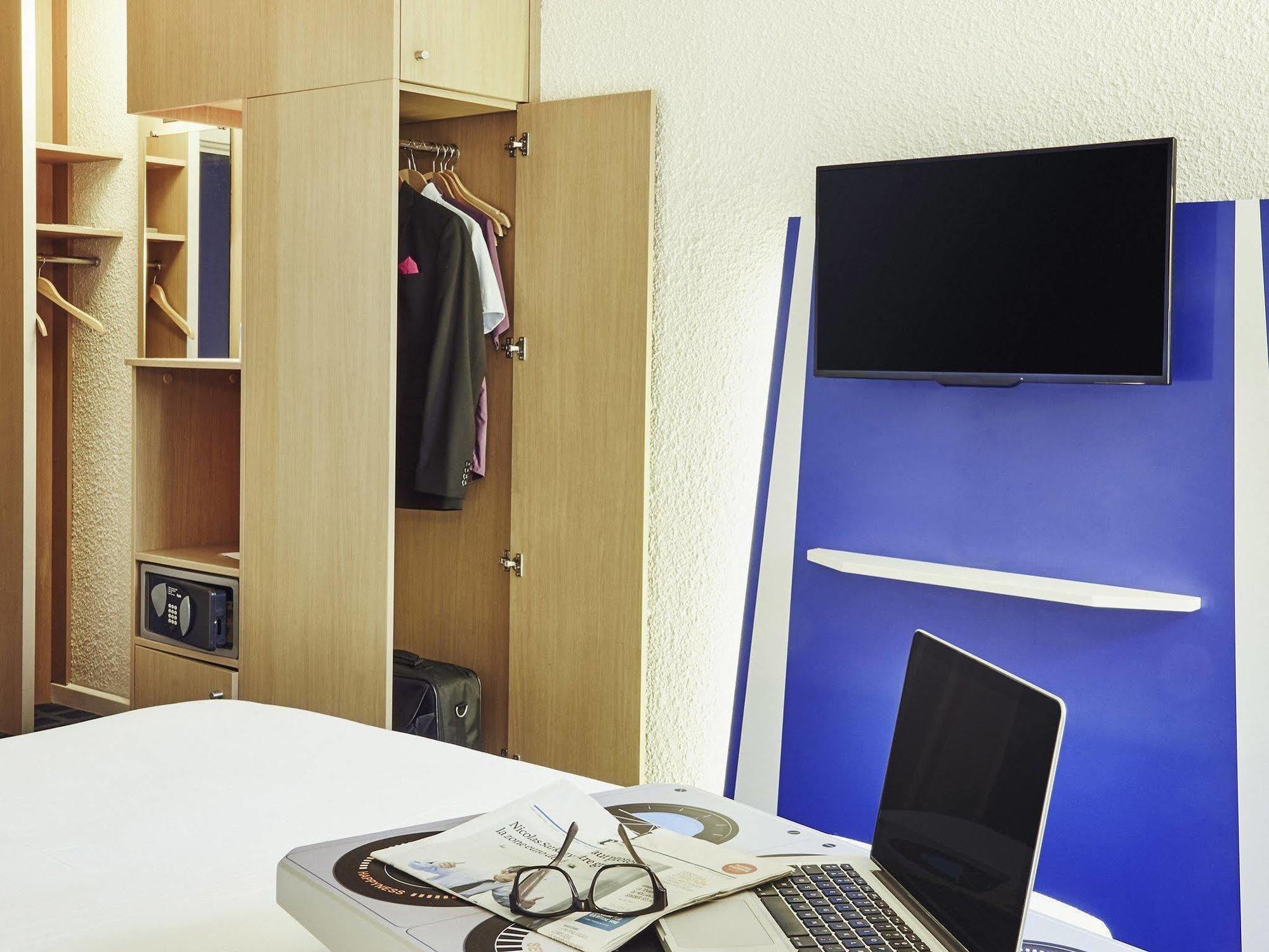 Ibis Styles Marseille Aeroport 3*