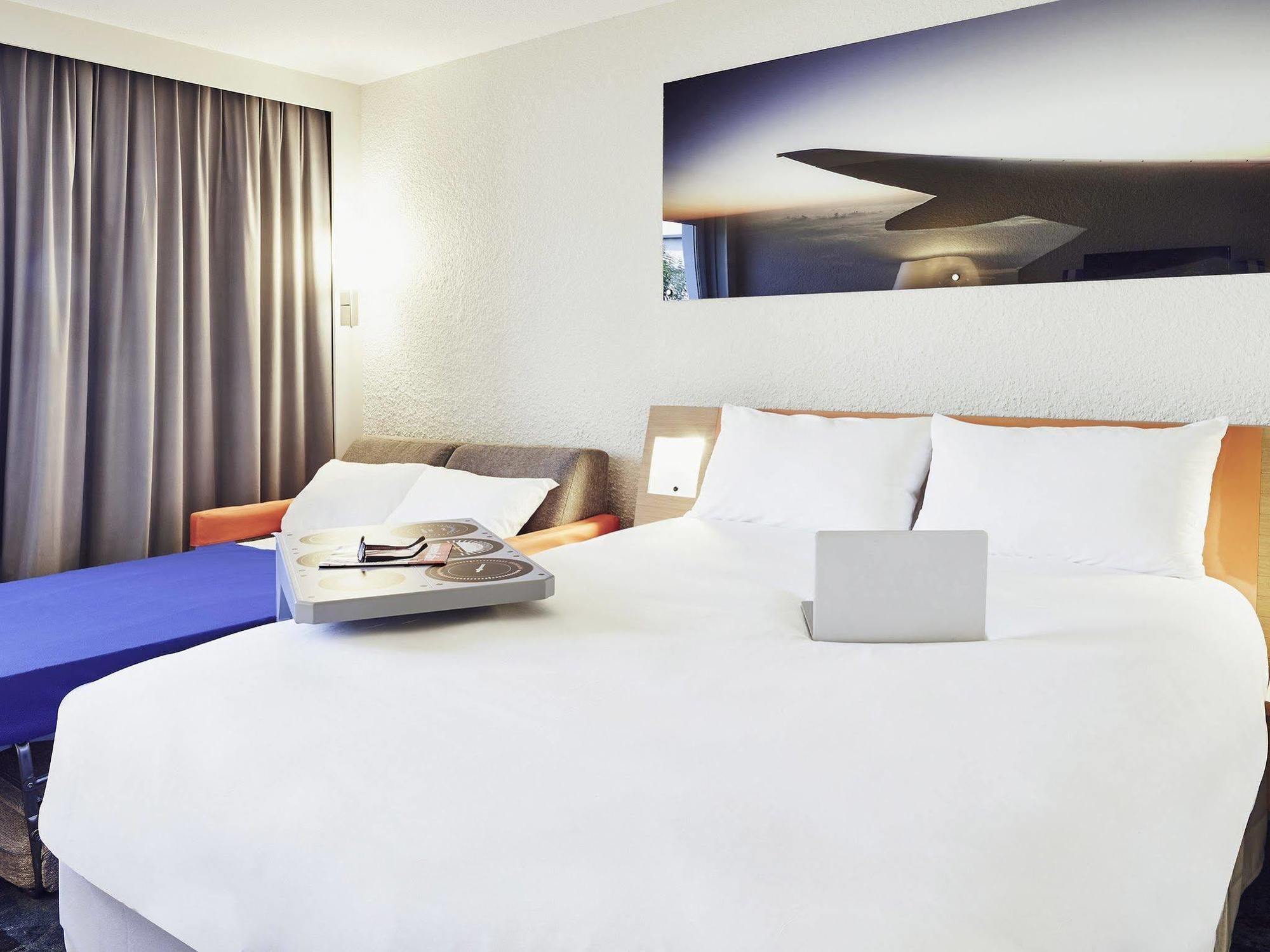 Ibis Styles Marseille Aeroport Hotel