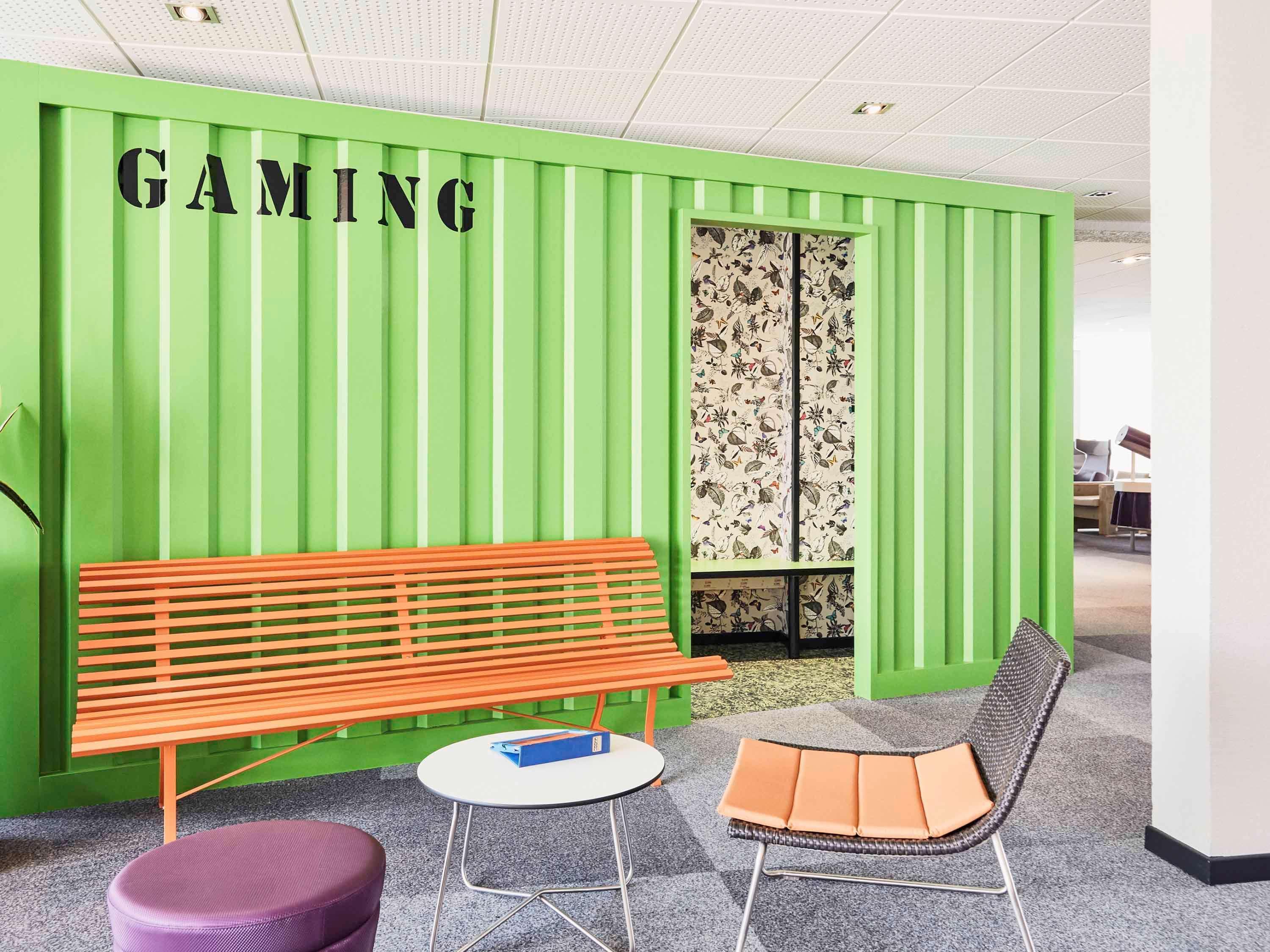 Hotel Ibis Styles Marseille Aeroport 3*